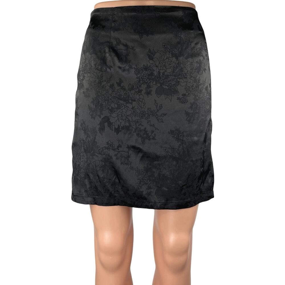 Lyaner Black Floral Silky Satin High Waist Front Slit Mini A-Line Skirt Size L